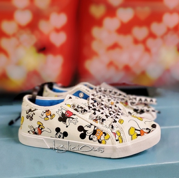 Disney Shoes - DISNEY PARKS RETRO VINTAGE ALL OVER MICKEY SNEAKER